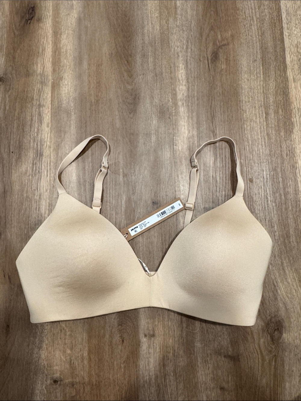 SKIMS Seamless Nude T-Shirt Wireless Bra - Lightweight Comfort 34C